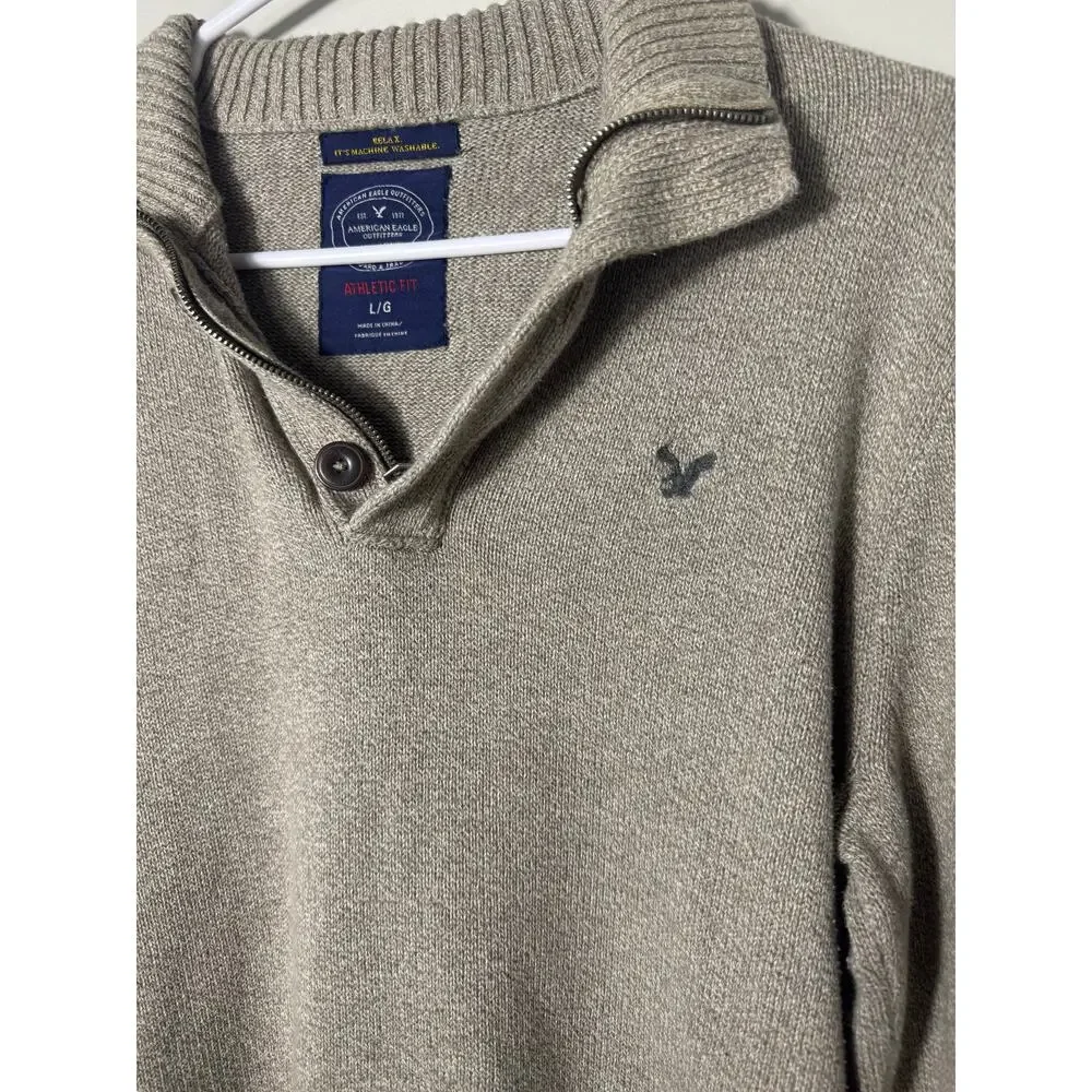 American Eagle Outfitters excellent 100%